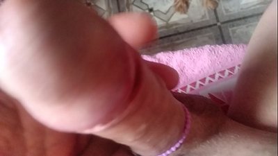 ငါ့ကွမ်းသီးနဲ့ ငါ့ခွေး ငါနဲ့ ကစားတယ်။